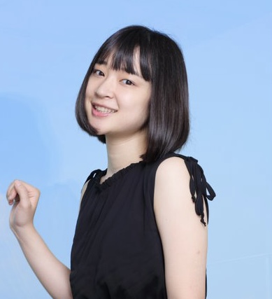 まるいるい(芸人)の水着画像がかわいい!熱愛彼氏&婚約者は!父親は誰? - ThePickUp